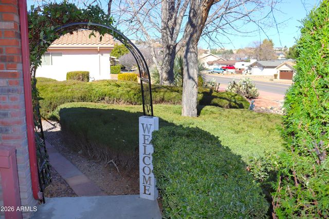 10817 E TURQUOISE Circle, Dewey, AZ 86327