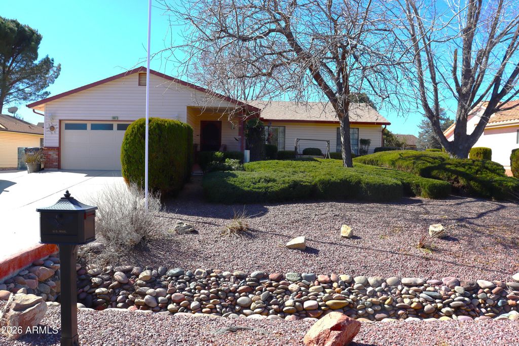 10817 E TURQUOISE Circle, Dewey, AZ 86327