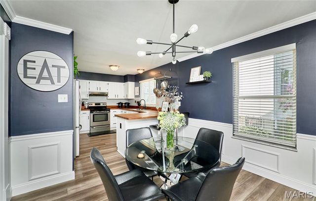 819 Spring Crest Drive, Fenton, MO 63026