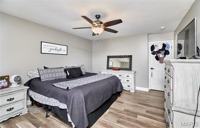 819 Spring Crest Drive, Fenton, MO 63026