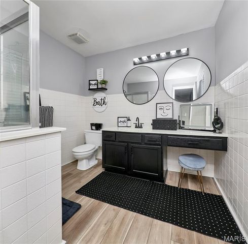 819 Spring Crest Drive, Fenton, MO 63026