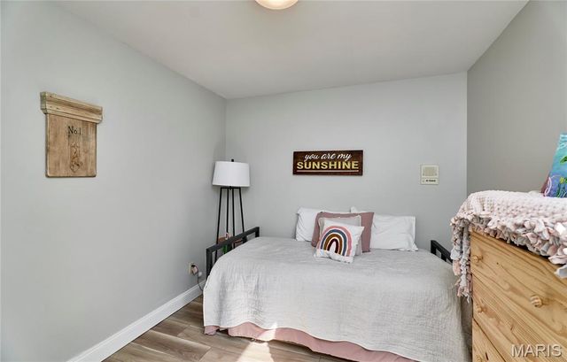 819 Spring Crest Drive, Fenton, MO 63026