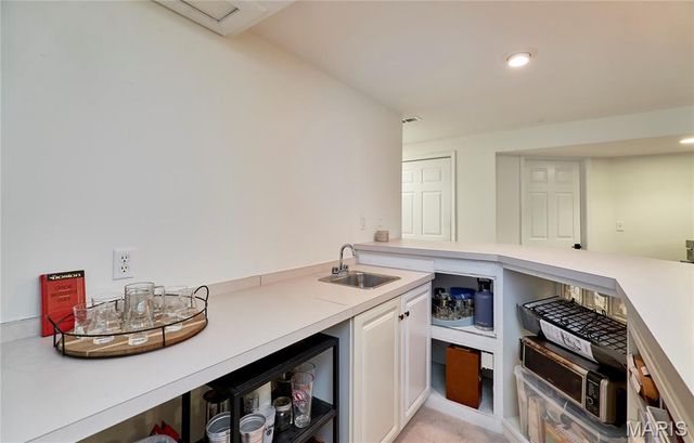 819 Spring Crest Drive, Fenton, MO 63026