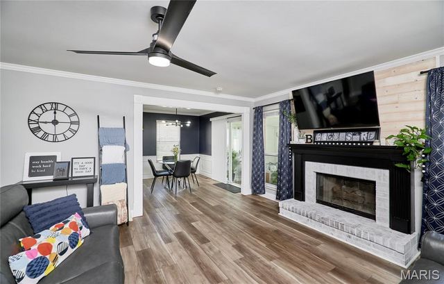 819 Spring Crest Drive, Fenton, MO 63026