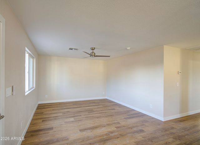 604 E SOUTH Avenue, Buckeye, AZ 85326