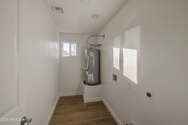 604 E SOUTH Avenue, Buckeye, AZ 85326