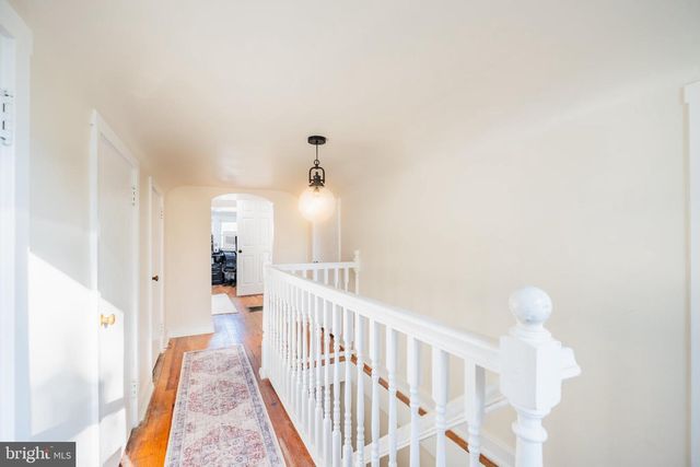 44 S FORKLANDING RD, Maple Shade, NJ 08052