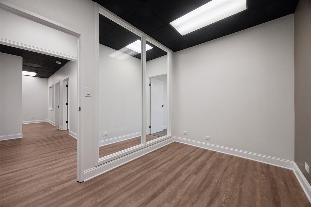 414 Plaza Drive 109, Westmont, IL 60559 — photo 5