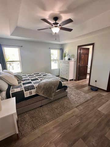 1024 N SUMMER BREEZE LANE, Greenville, WI 54942