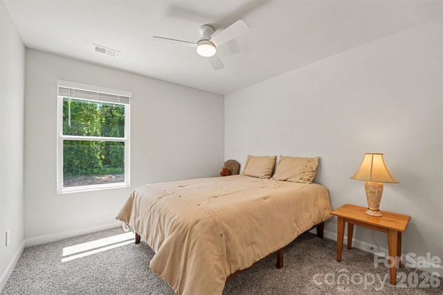 115 Ciara Place E, Mooresville, NC 28115