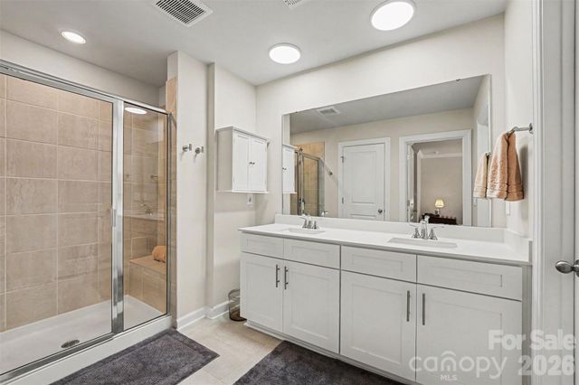 115 Ciara Place E, Mooresville, NC 28115