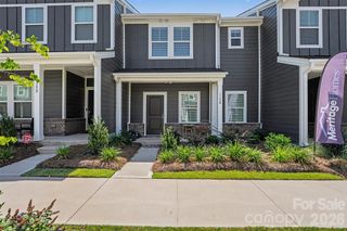 115 Ciara Place E, Mooresville, NC 28115