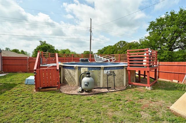 1827 W Vilas Avenue, Guthrie, OK 73044