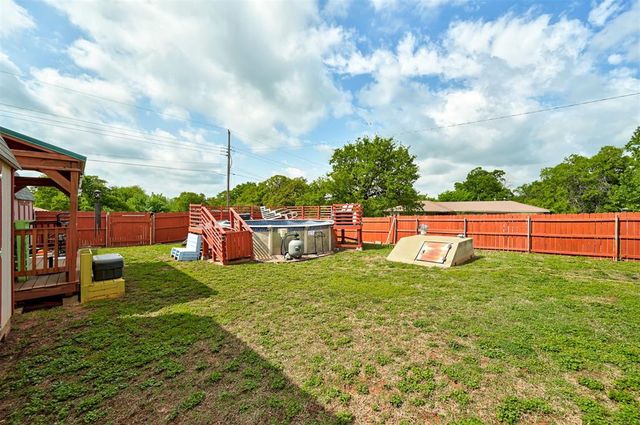 1827 W Vilas Avenue, Guthrie, OK 73044
