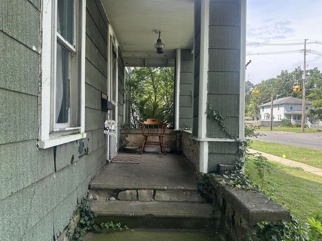 418 W Main Street, Niles, MI 49120