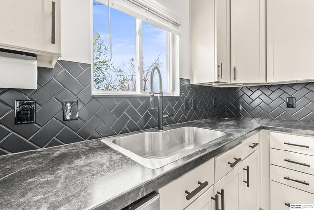 15407 Tucker Street, Bennington, NE 68007