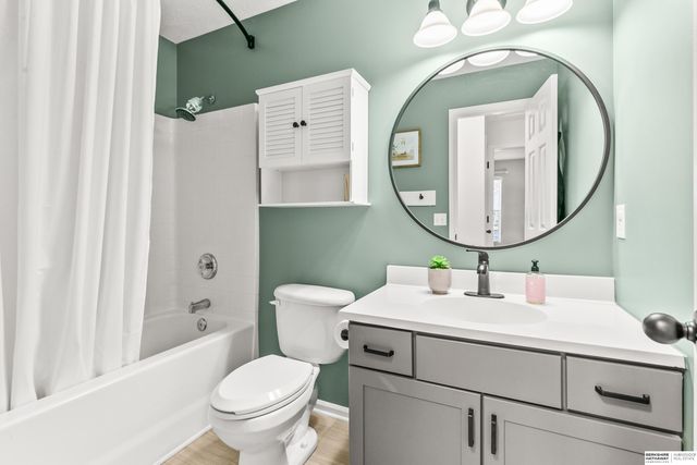 15407 Tucker Street, Bennington, NE 68007