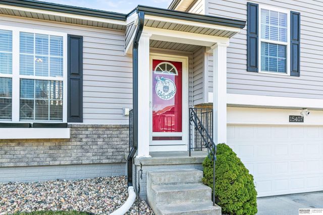 15407 Tucker Street, Bennington, NE 68007