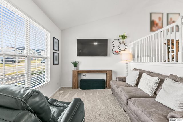 15407 Tucker Street, Bennington, NE 68007