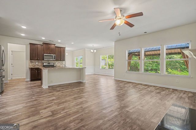 2477 Bear Mountain Street, Lithonia, GA 30058