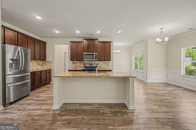 2477 Bear Mountain Street, Lithonia, GA 30058