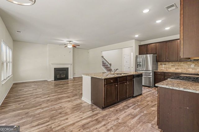 2477 Bear Mountain Street, Lithonia, GA 30058