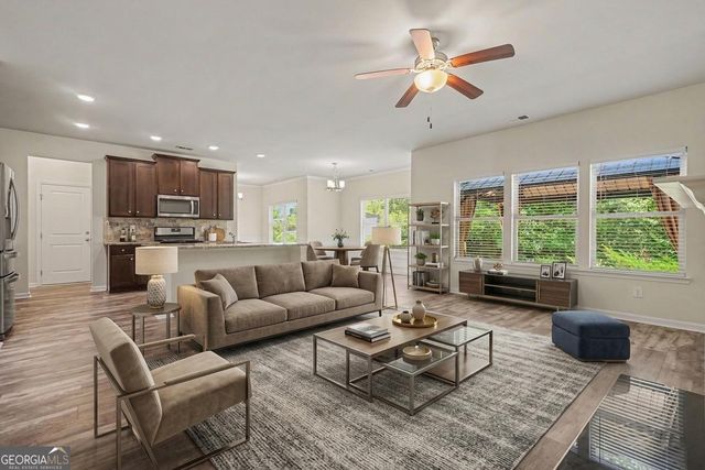 2477 Bear Mountain Street, Lithonia, GA 30058