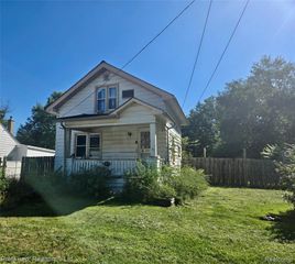 19018 Westbrook Street, Detroit, MI 48219