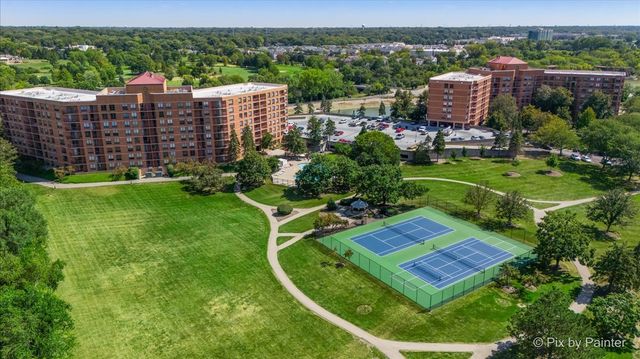 5820 Oakwood Drive 1a, Lisle, IL 60532