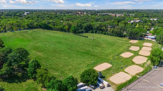 5820 Oakwood Drive 1a, Lisle, IL 60532