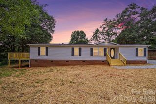 9703 Willilyn Lane, Charlotte, NC 28214