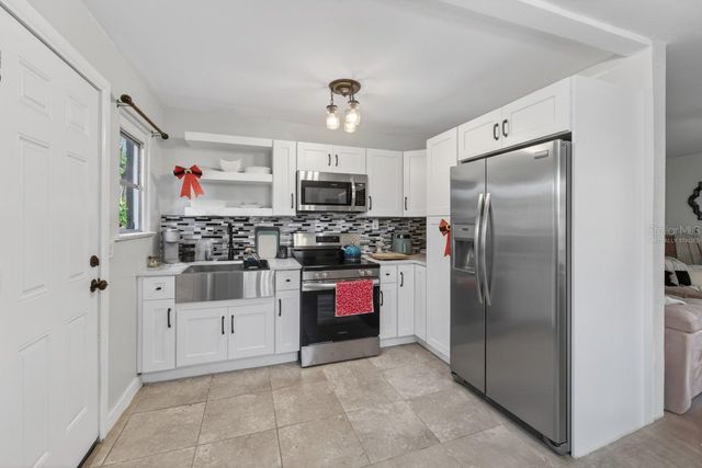 115 PALM PLACE, Daytona Beach, FL 32114