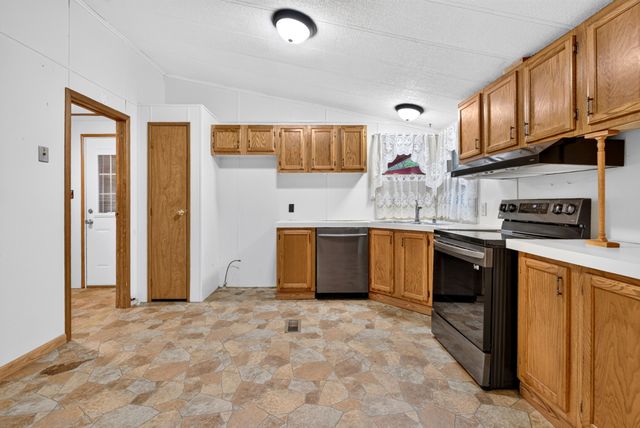 401 Hermitage Cir, Bumpus Mills, TN 37028