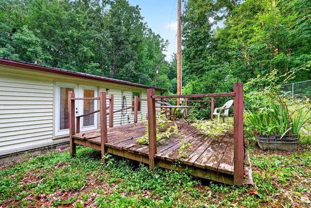 401 Hermitage Cir, Bumpus Mills, TN 37028