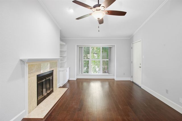 2732 Copper Creek Drive 202, Arlington, TX 76006