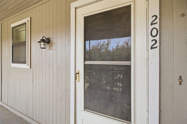2732 Copper Creek Drive 202, Arlington, TX 76006