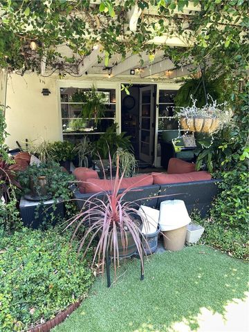 5190 Canoga Avenue, Woodland Hills, CA 91364