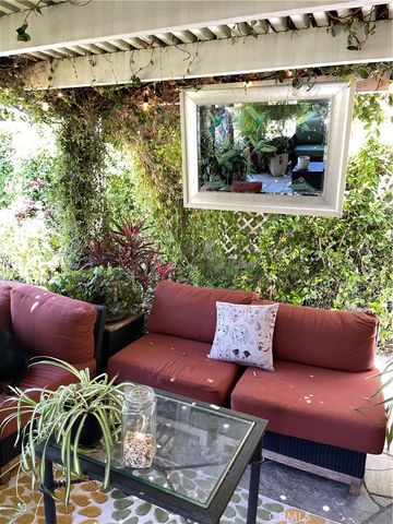 5190 Canoga Avenue, Woodland Hills, CA 91364