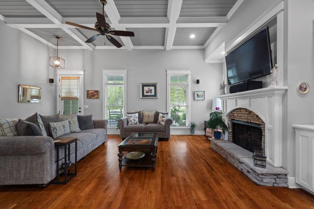9523 Silent Circle, Ooltewah, TN 37363