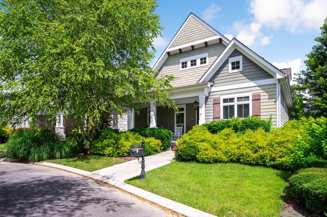 9523 Silent Circle, Ooltewah, TN 37363