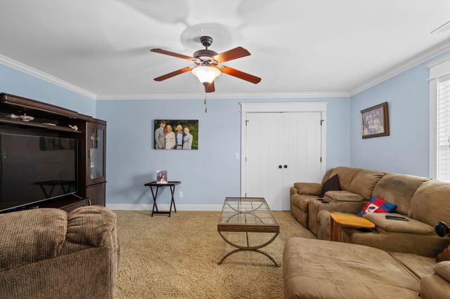 9523 Silent Circle, Ooltewah, TN 37363