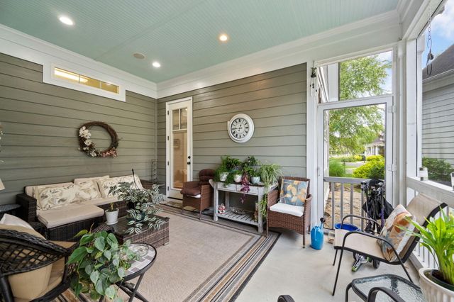 9523 Silent Circle, Ooltewah, TN 37363
