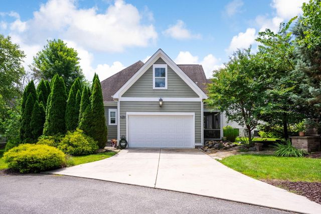 9523 Silent Circle, Ooltewah, TN 37363