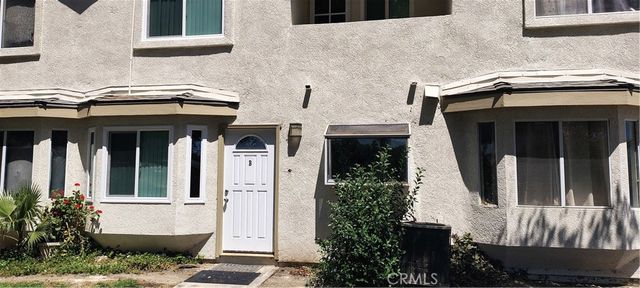 1425 S White B, Pomona, CA 91766