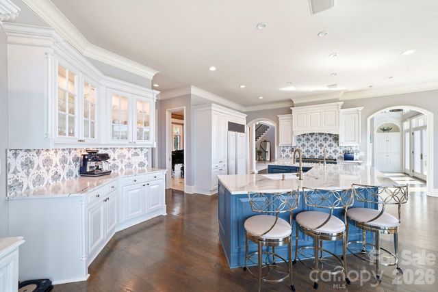 18332 Harbor Light Boulevard, Cornelius, NC 28031