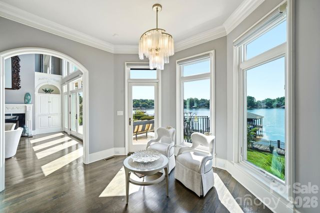 18332 Harbor Light Boulevard, Cornelius, NC 28031