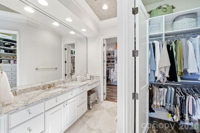 18332 Harbor Light Boulevard, Cornelius, NC 28031