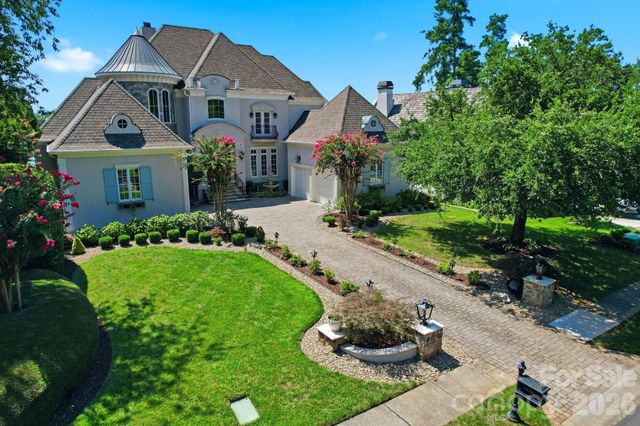 18332 Harbor Light Boulevard, Cornelius, NC 28031