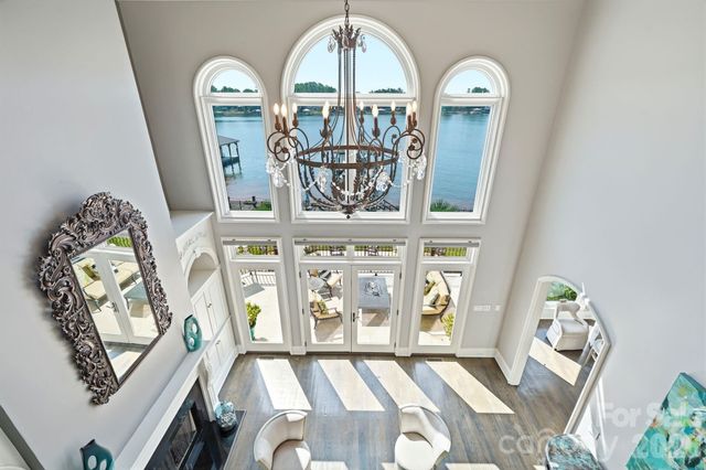 18332 Harbor Light Boulevard, Cornelius, NC 28031