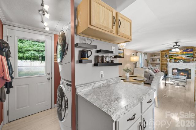 125 Ice Hollow Road, Zirconia, NC 28790